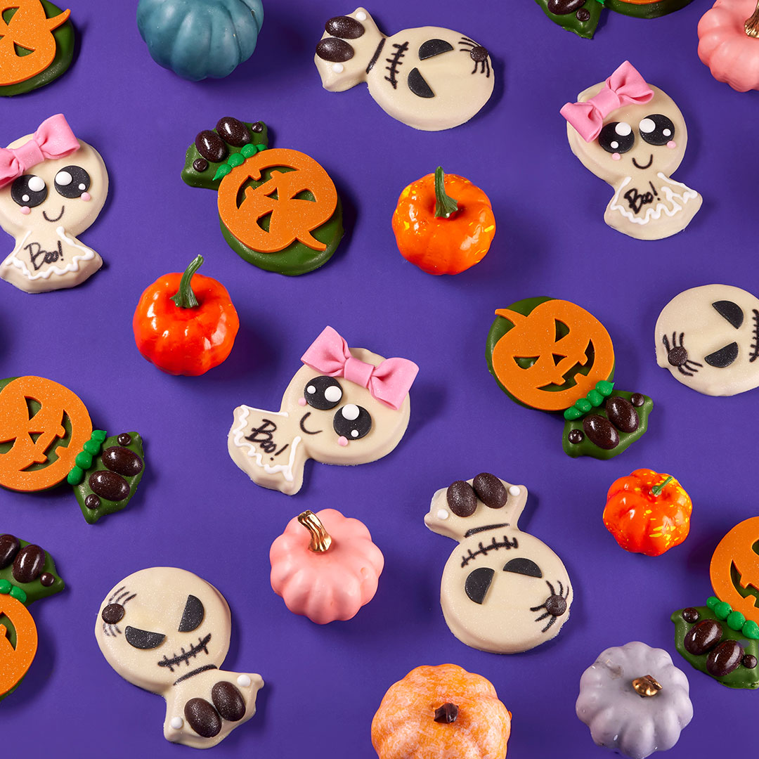 Festeggia halloween con dolci da brividi, con un gusto da paura. Festeggia halloween con dolci da brividi, con un gusto da paura.